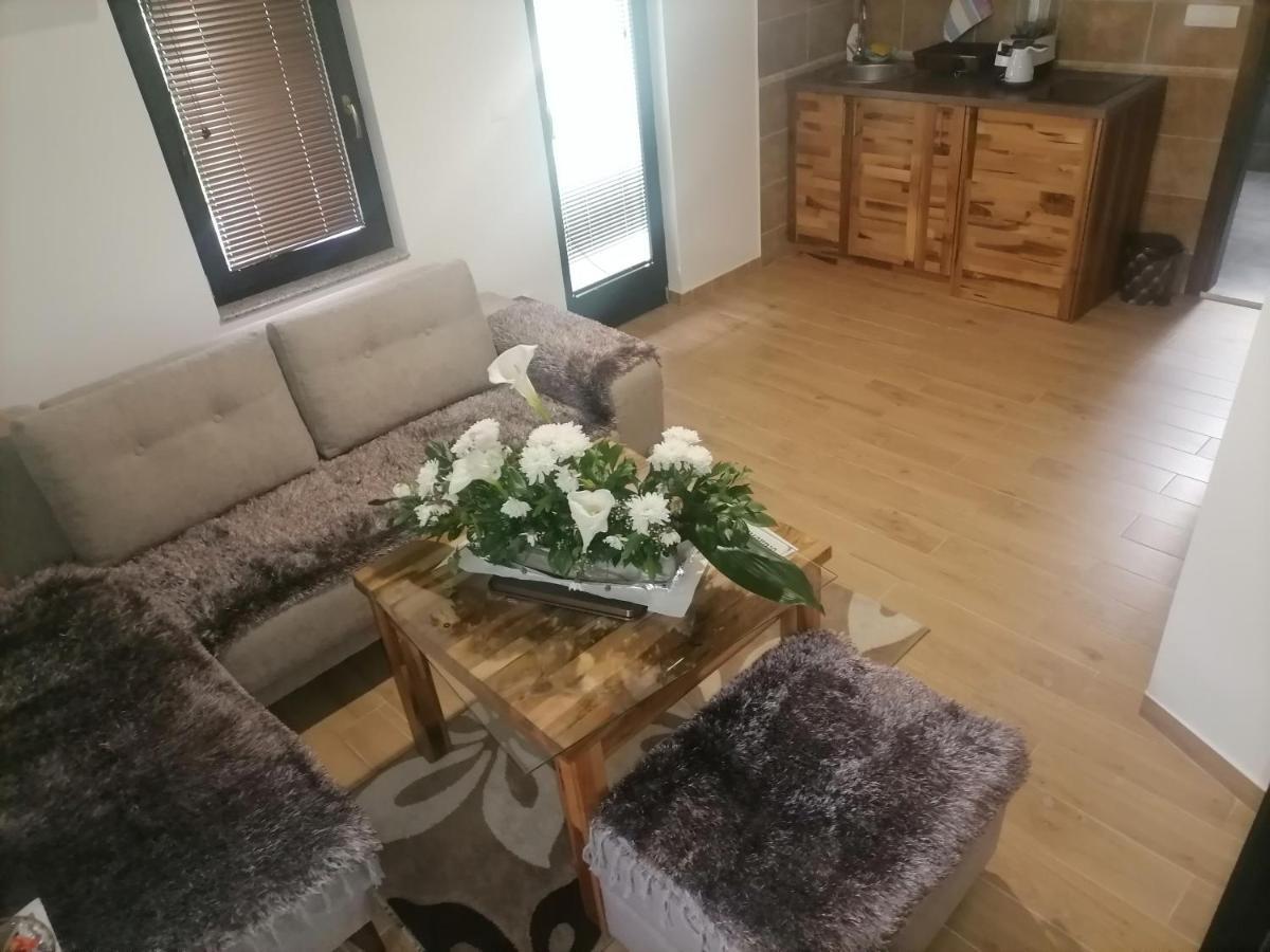 P-Zlatar, Apartman 3 Brdo 외부 사진